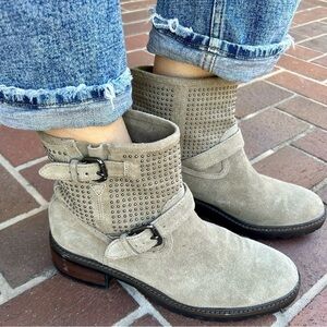 Coach Gates Taupe Gray Tan Suede Studded Moto Buckle Combat Boots Size 8.5